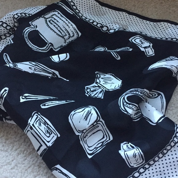 Talbots Brand New Scarf - Picture 2 of 3